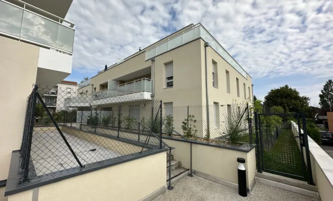 facade projeté enduit monocouche marcy l’etoile, Bourg-en-Bresse, Certif
