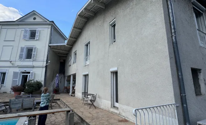 Rénovation pisé à ecully 69 enduit à la chaux , Bourg-en-Bresse, Certif