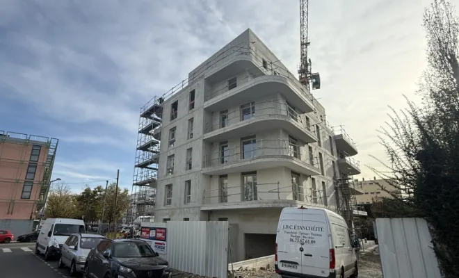 Construction de 23 logements Lyon  enduit revêtement mince peinture et couvertine, Bourg-en-Bresse, Certif